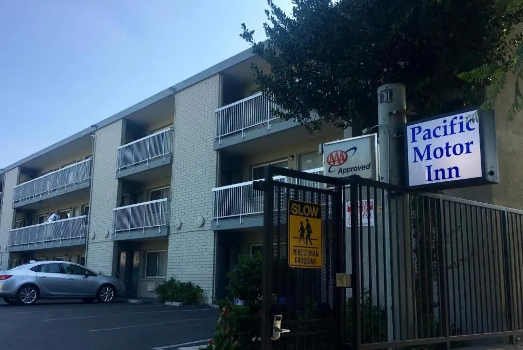 Pacific Motor Inn