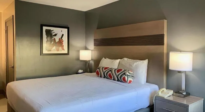 Bed in Pacific Motor Inn