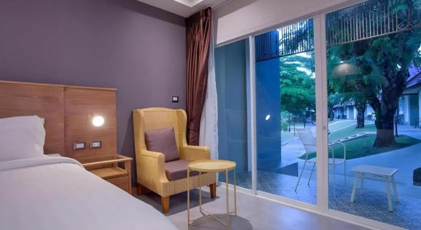 Bed in Amarin Resort