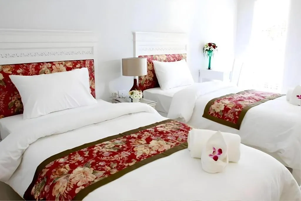 Bed in Amarin Resort