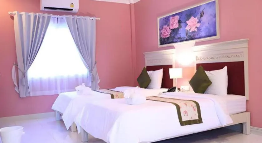 Bed in Amarin Resort