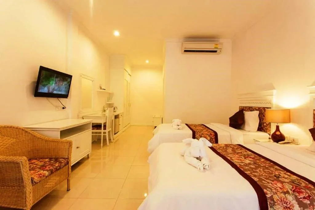 Bed in Amarin Resort