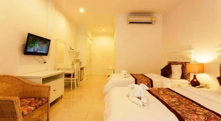 Bed in Amarin Resort