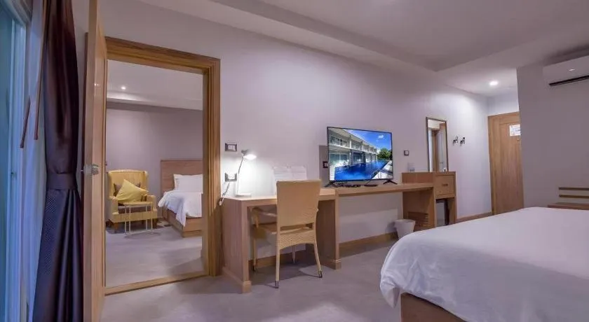 Bed in Amarin Resort