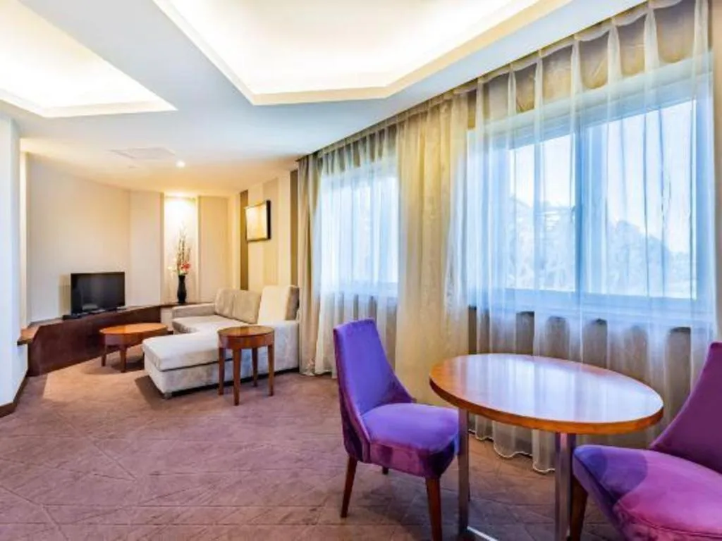 Grand Skylight Catic Hotel