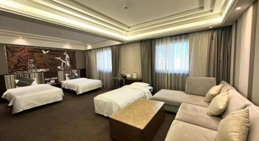 Bed in Grand Skylight Catic Hotel