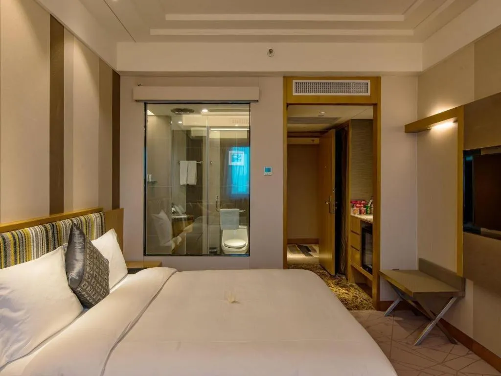 Bed in Grand Skylight Catic Hotel