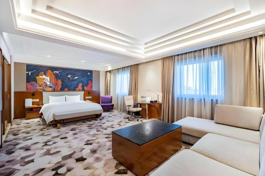 Bed in Grand Skylight Catic Hotel