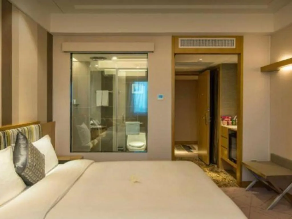 Bed in Grand Skylight Catic Hotel