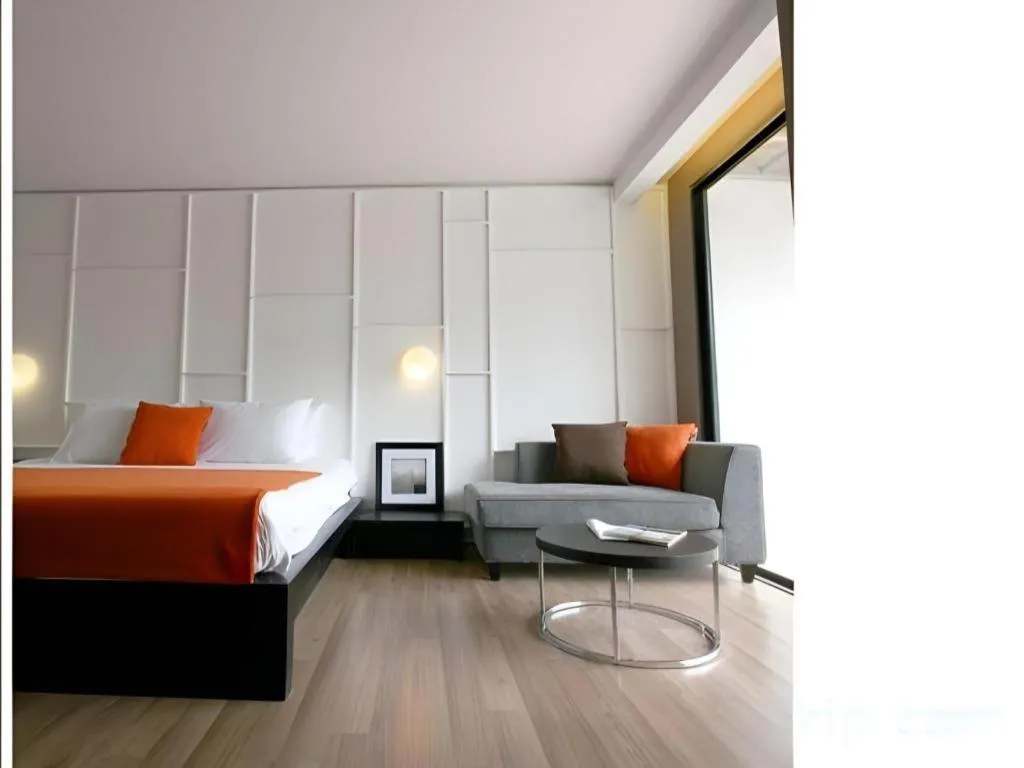 Bed in Page 10 Hotel