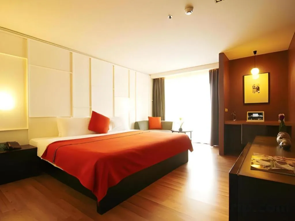 Bed in Page 10 Hotel