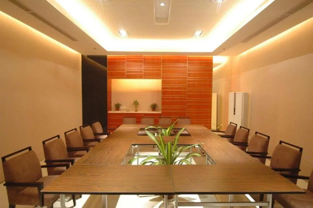 Jinjiang Inn Jiaxing South Lake