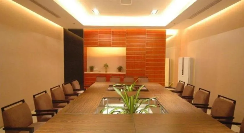 Jinjiang Inn Jiaxing South Lake