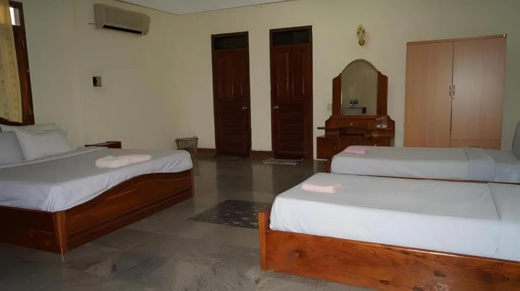 Bed in Champa Residence Hotel