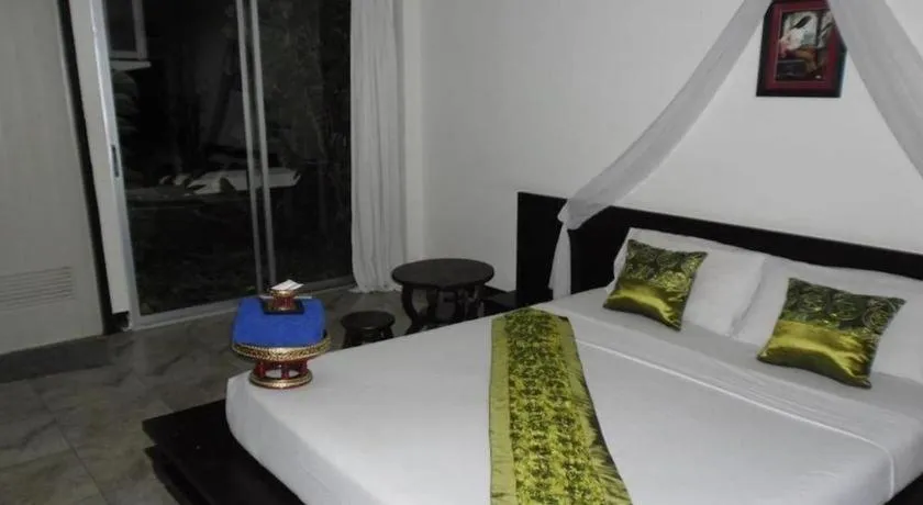 Bed in Baan Pim