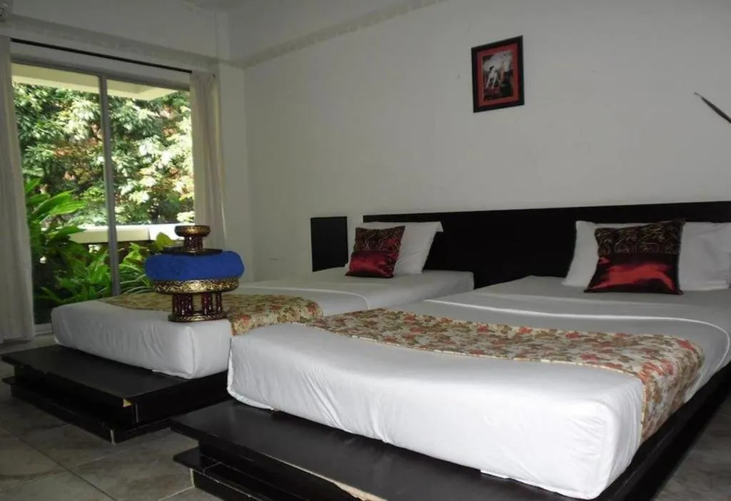 Bed in Baan Pim