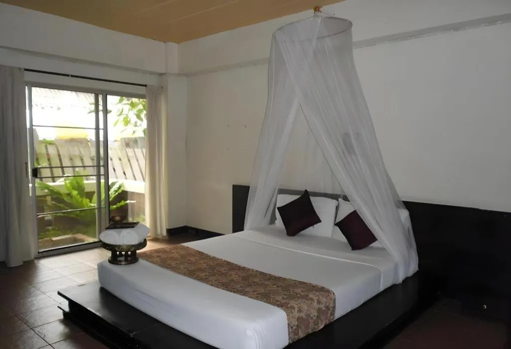 Bed in Baan Pim