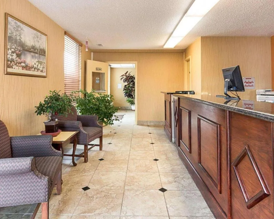 Econo Lodge Near Quantico Marine Base