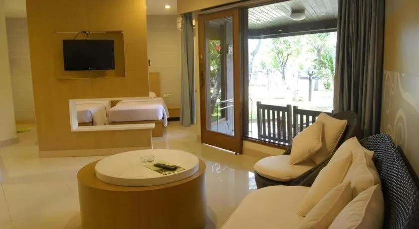 Bed in Putri Duyung Ancol