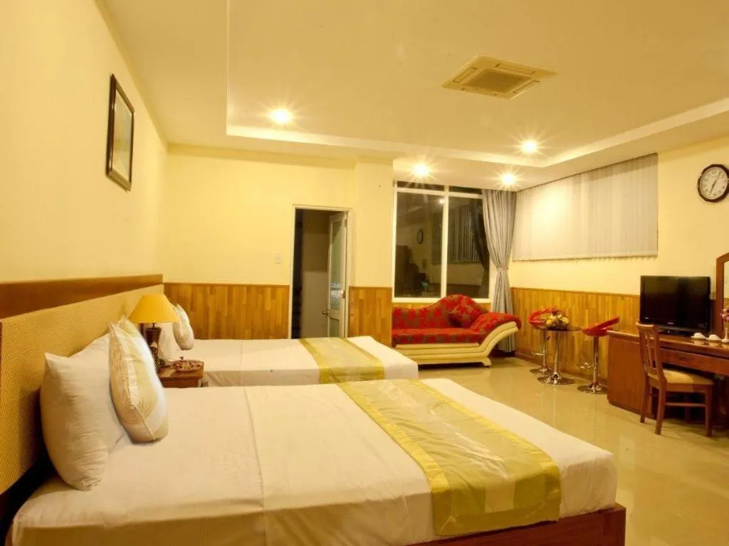 Bed in Nhat Thanh Hotel