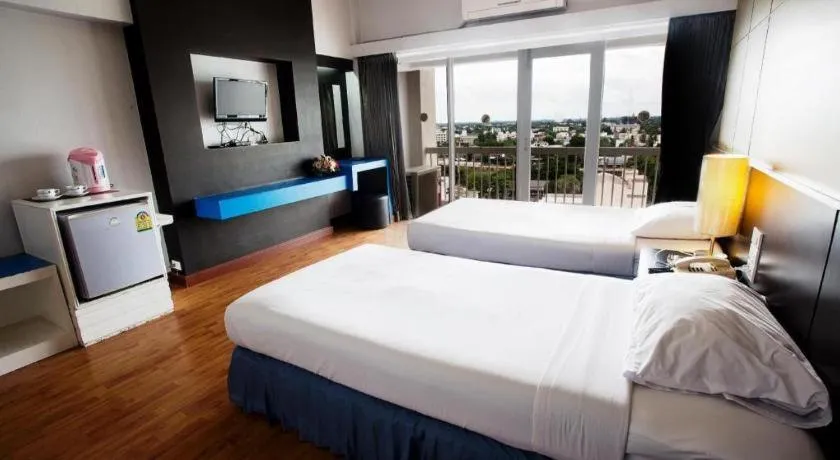 Bed in Pailyn Phitsanulok Hotel