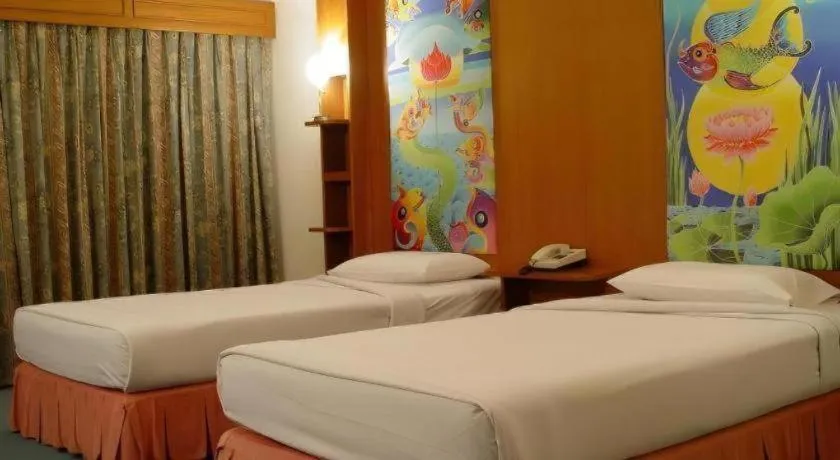 Bed in Pailyn Phitsanulok Hotel