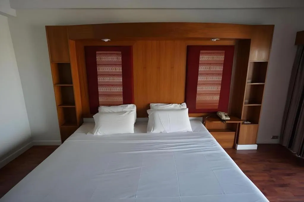 Bed in Pailyn Phitsanulok Hotel
