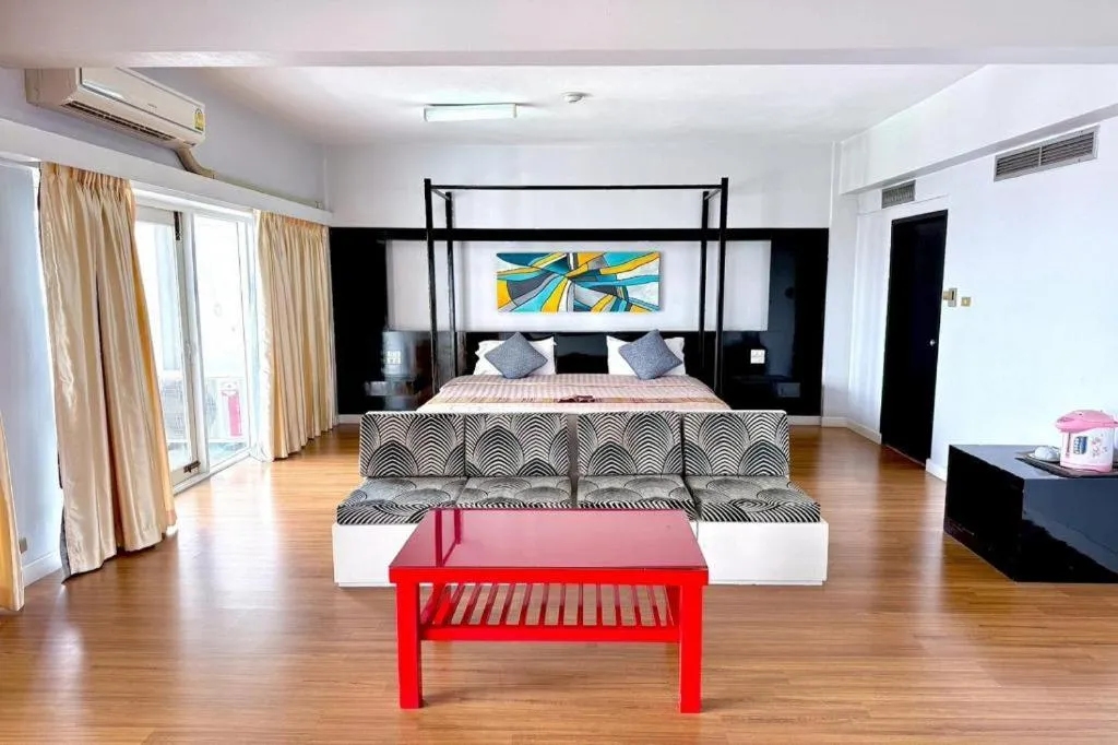 Bed in Pailyn Phitsanulok Hotel