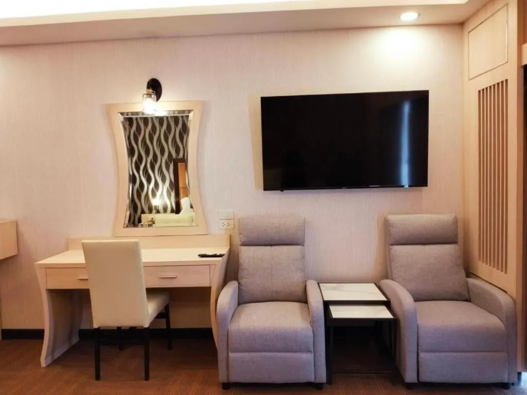 Pailyn Phitsanulok Hotel