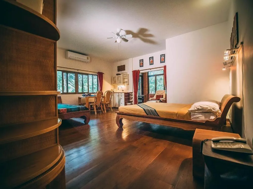 Bed in Tao Garden Health Spa & Resort