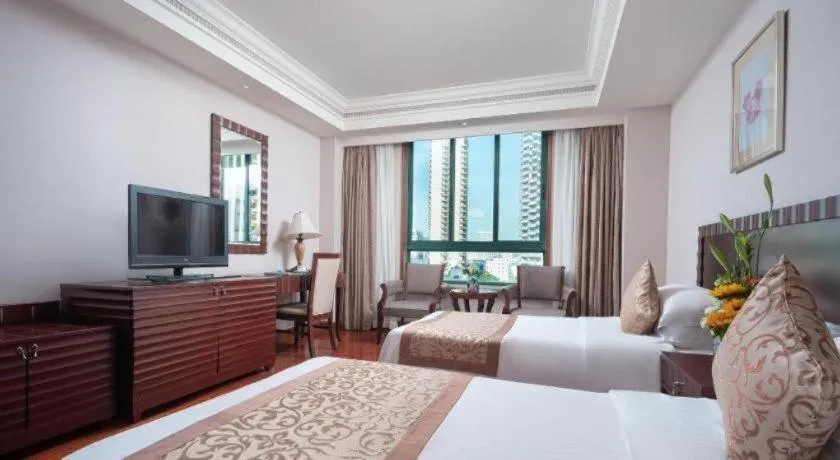 Bed in Sanya Baohong Hotel