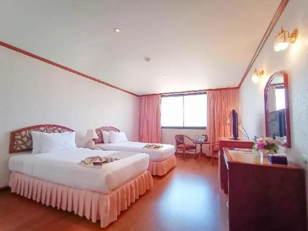 Bed in K.P. Grand Hotel Chanthaburi