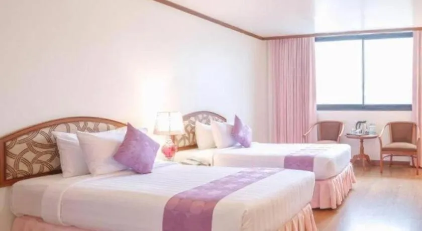 Bed in K.P. Grand Hotel Chanthaburi