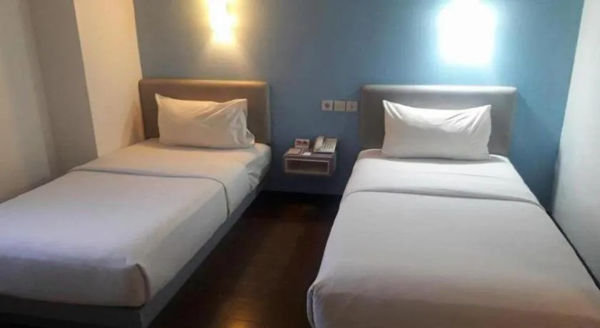 Bed in Amaris Hotel Ambon