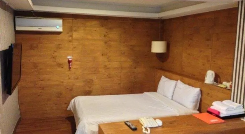 Bed in Hotel Biz Jongno Insadong