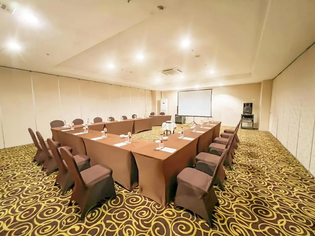 Hermes Palace Hotel Medan