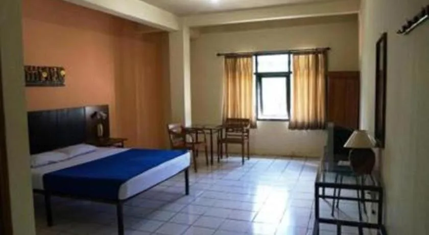 Bed in Hotel Augusta Garut