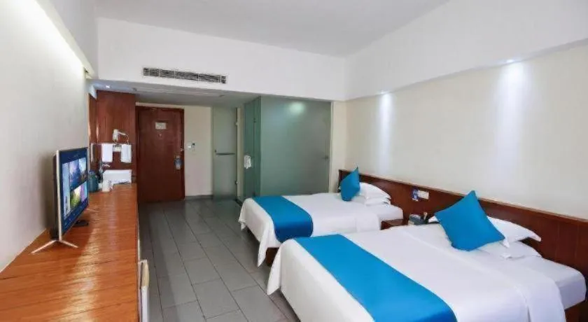 Bed in Sanya Luyi Sea View Hotel