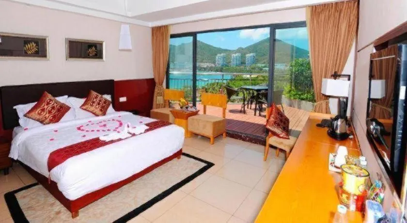 Bed in Sanya Luyi Sea View Hotel