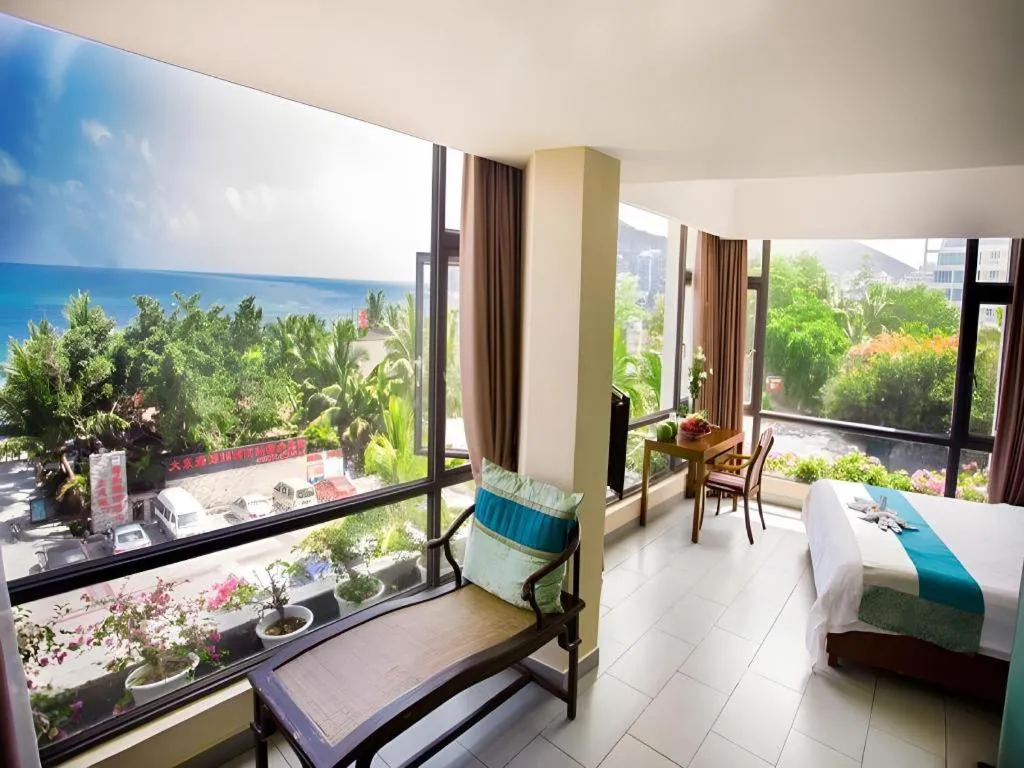 Bed in Sanya Luyi Sea View Hotel