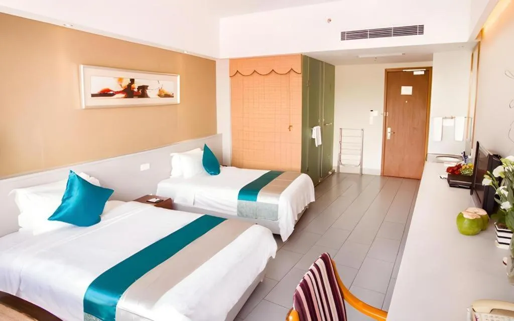 Bed in Sanya Luyi Sea View Hotel