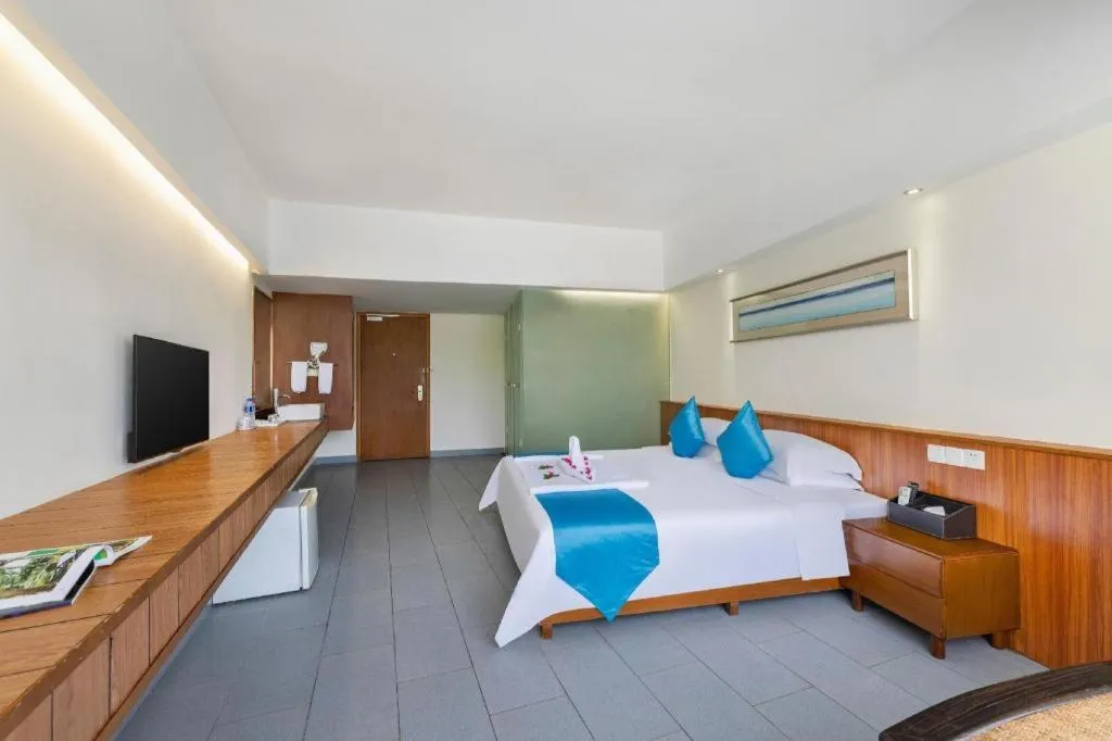 Bed in Sanya Luyi Sea View Hotel