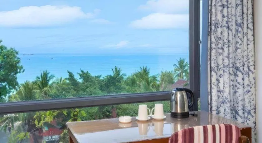 Sanya Luyi Sea View Hotel