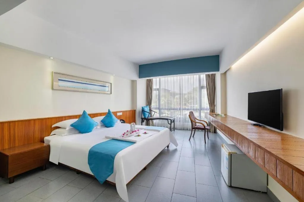 Bed in Sanya Luyi Sea View Hotel