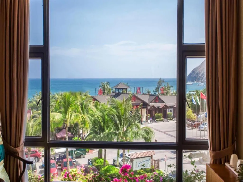 Sanya Luyi Sea View Hotel
