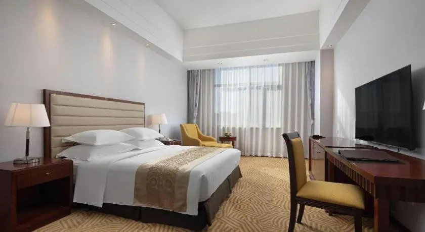 Bed in Paradise Jinjiang Hotel