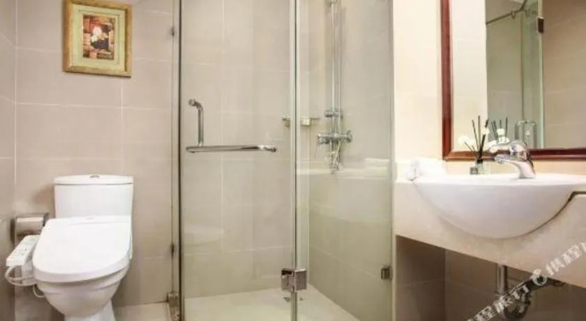 Paradise Jinjiang Hotel