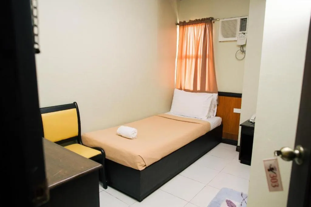 Bed in Ati-Atihan Festival Hotel