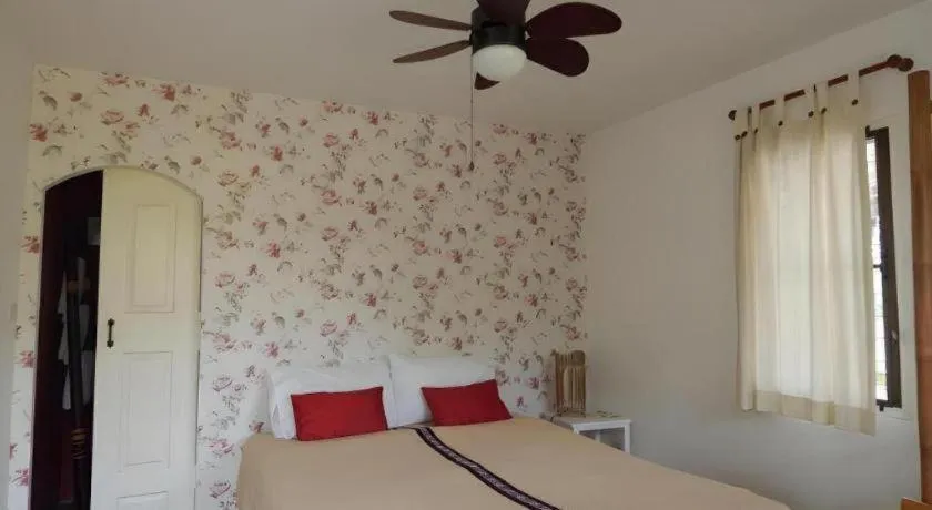 Bed in Him Naam Pai Resort