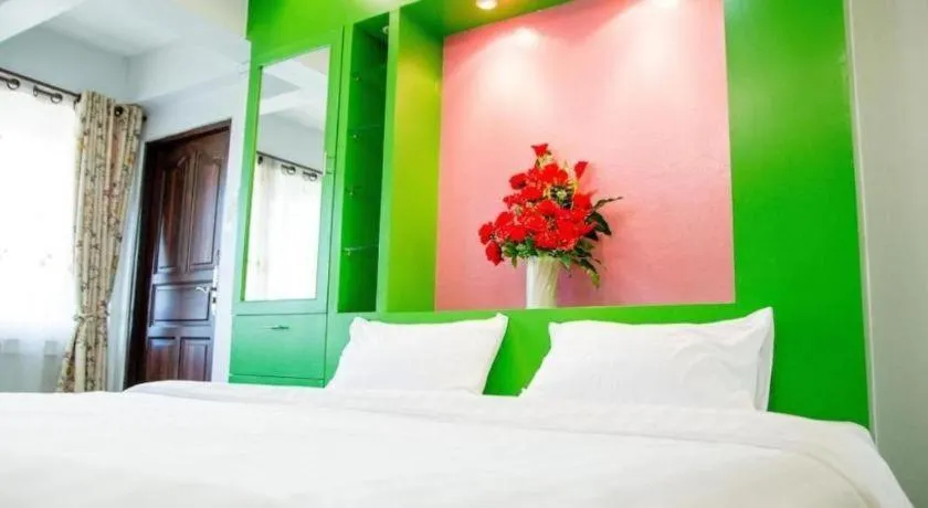 Bed in Huay Kaew Palace 1 Hotel